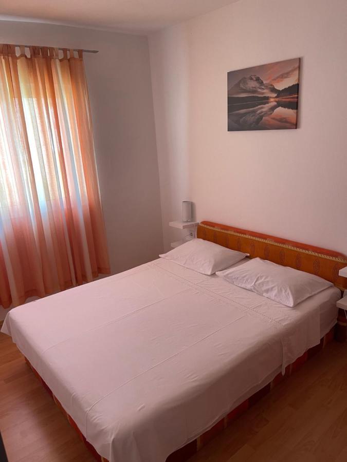 Apartmani Frane Трибунь Екстер'єр фото