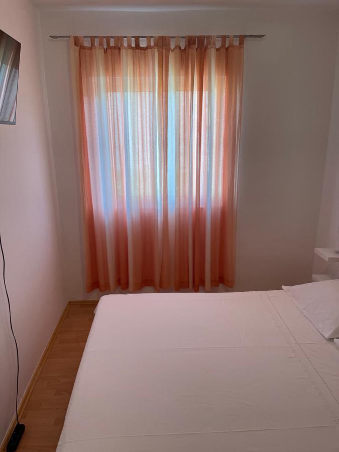 Apartmani Frane Трибунь Екстер'єр фото