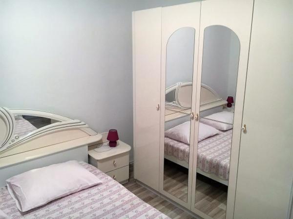 Apartmani Frane Трибунь Екстер'єр фото