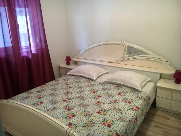 Apartmani Frane Трибунь Екстер'єр фото