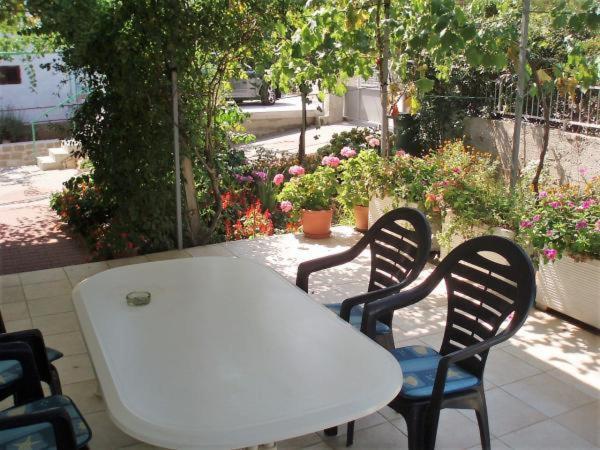 Apartmani Frane Трибунь Екстер'єр фото